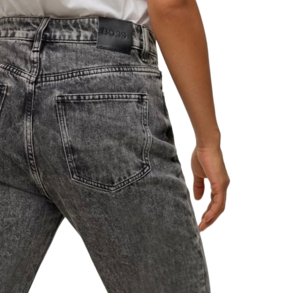 Hugo Boss gray wash high waist tapered fit classic designer  jeans  W30 L27 - Picture 3 of 10